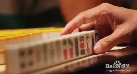警惕網(wǎng)絡(luò)賭博，今晚澳門特馬必開一肖是違法的幻想