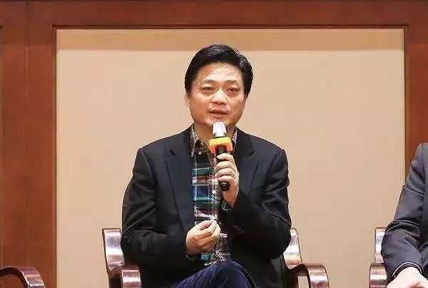 崔永元最新動態(tài)，時代變遷中的堅守與突破