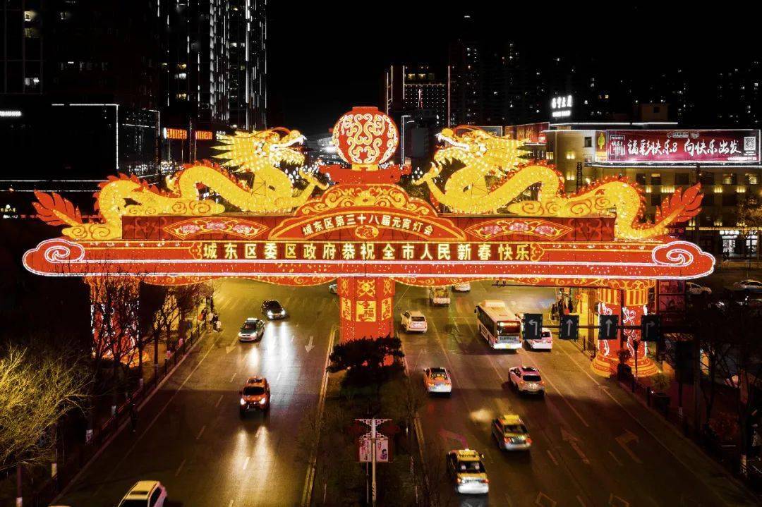 澳門天天彩期期精準(zhǔn)龍門客棧,澳門天天彩期期精準(zhǔn)龍門客棧，揭示背后的犯罪風(fēng)險(xiǎn)與挑戰(zhàn)
