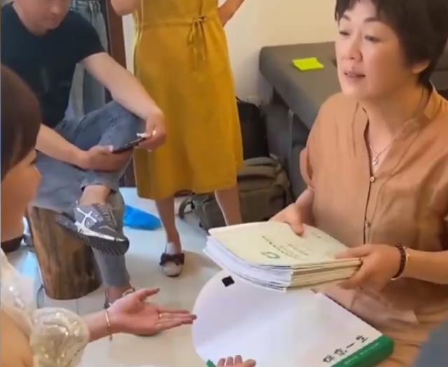 婆家一肖一碼100,婆家一肖一碼100，揭示違法犯罪問題
