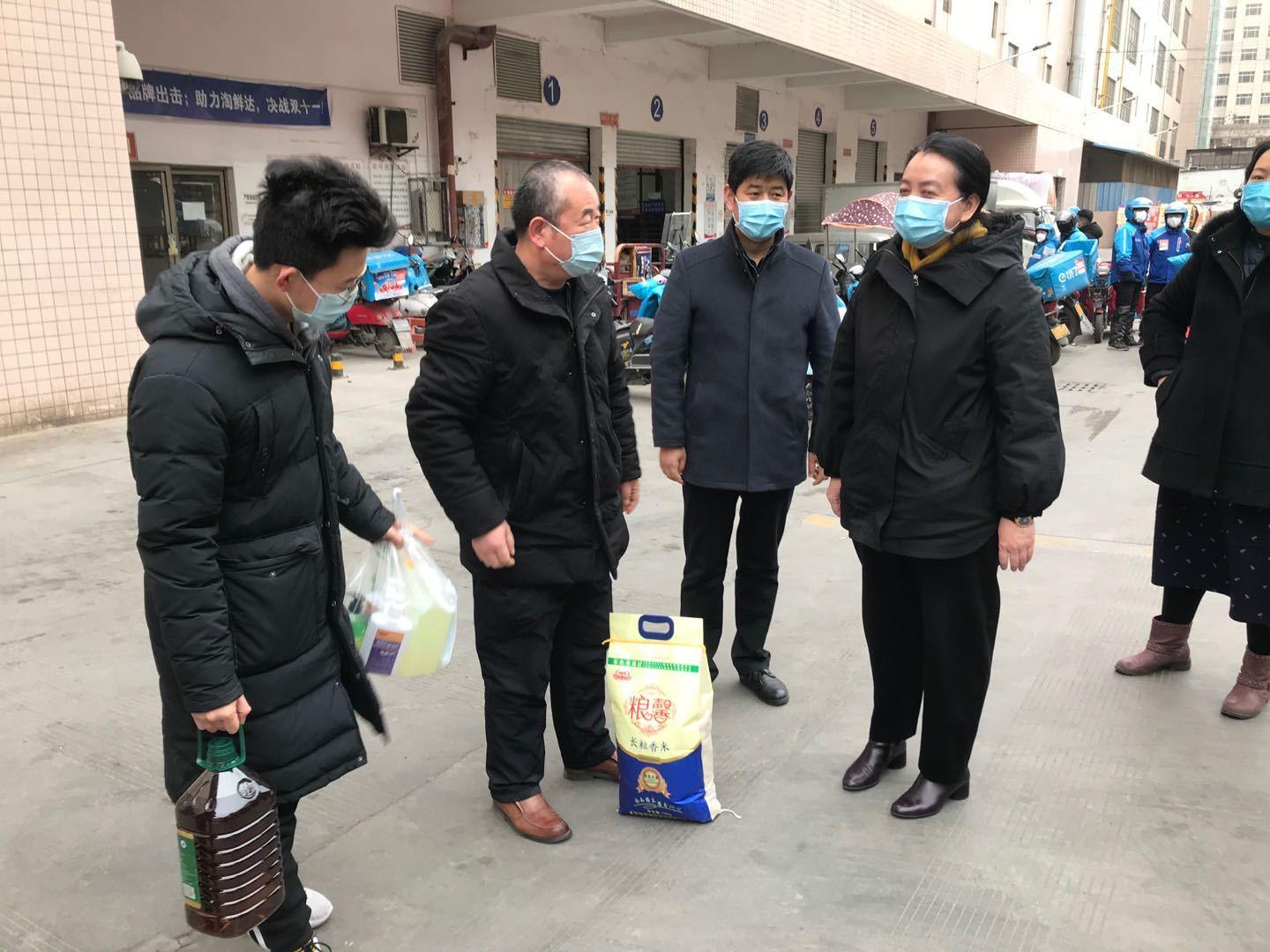 武漢疫情最新報(bào)道,武漢疫情最新報(bào)道，抗擊疫情的進(jìn)展與希望之光