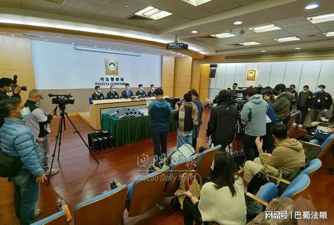 澳門六和免費(fèi)資料查詢,澳門六和免費(fèi)資料查詢——揭示背后的違法犯罪問(wèn)題