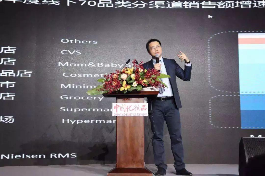 最新自然堂,最新自然堂，引領(lǐng)美妝新潮流，重塑美麗新定義