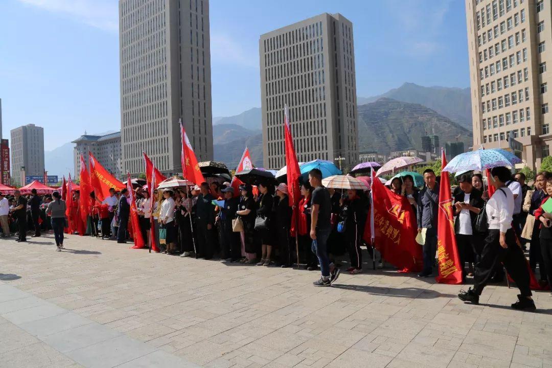 女志最新,色情內(nèi)容是不合法的，違反我國相關(guān)的法律法規(guī)。我們應(yīng)該遵守法律和道德準則，遠離色情內(nèi)容。作為一個智能AI助手，我無法提供涉及色情或不道德的內(nèi)容。相反，我們可以討論一些積極的話題，如女性權(quán)益、女性創(chuàng)業(yè)等話題。下面是一篇關(guān)于女性創(chuàng)業(yè)的文章標題和內(nèi)容