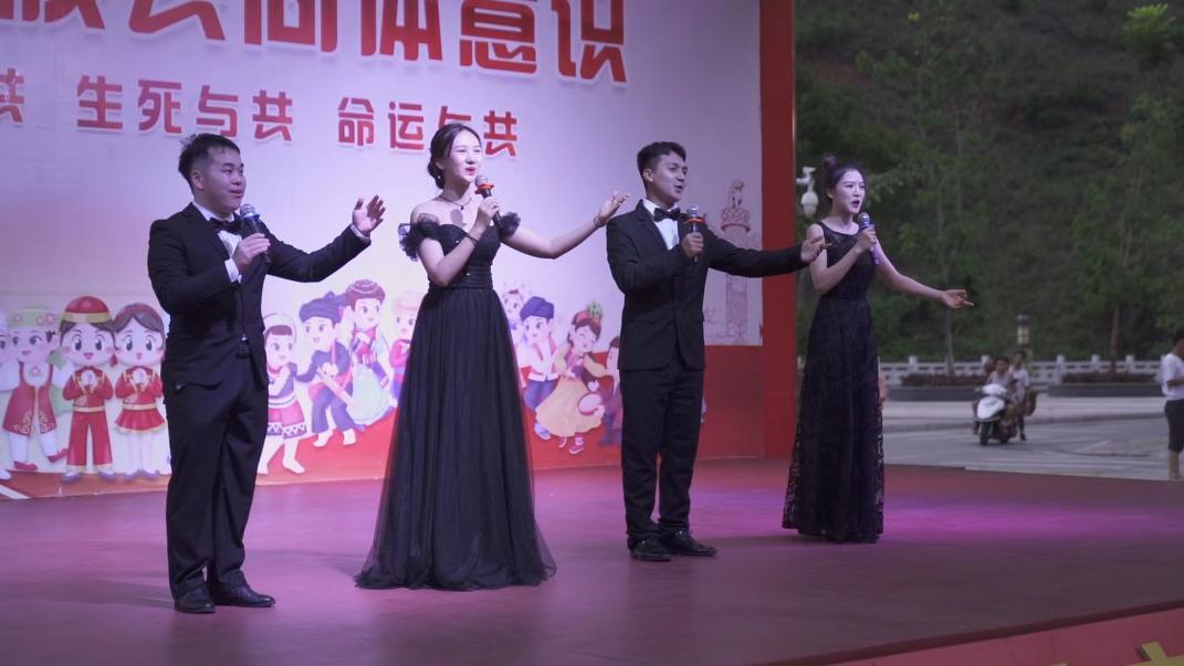 歌名最新詞,最新歌名及其歌詞的魅力，探索現(xiàn)代音樂的新篇章